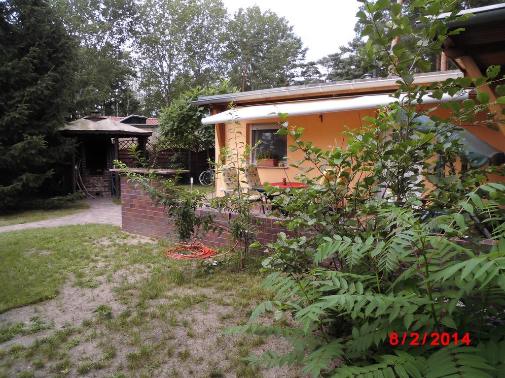 Spreewaldhaeuser Golinski Mit Kamin Am Neuendorfer See Alt Schadow Exterior photo