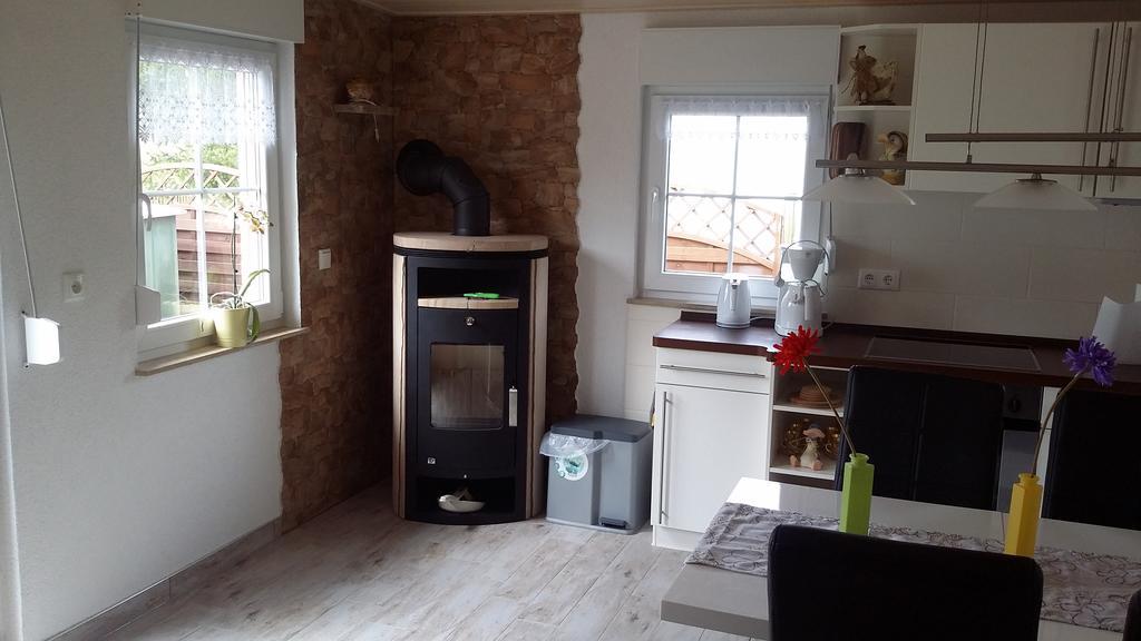 Spreewaldhaeuser Golinski Mit Kamin Am Neuendorfer See Alt Schadow Exterior photo