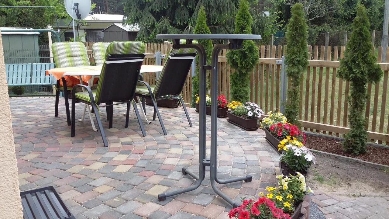 Spreewaldhaeuser Golinski Mit Kamin Am Neuendorfer See Alt Schadow Exterior photo